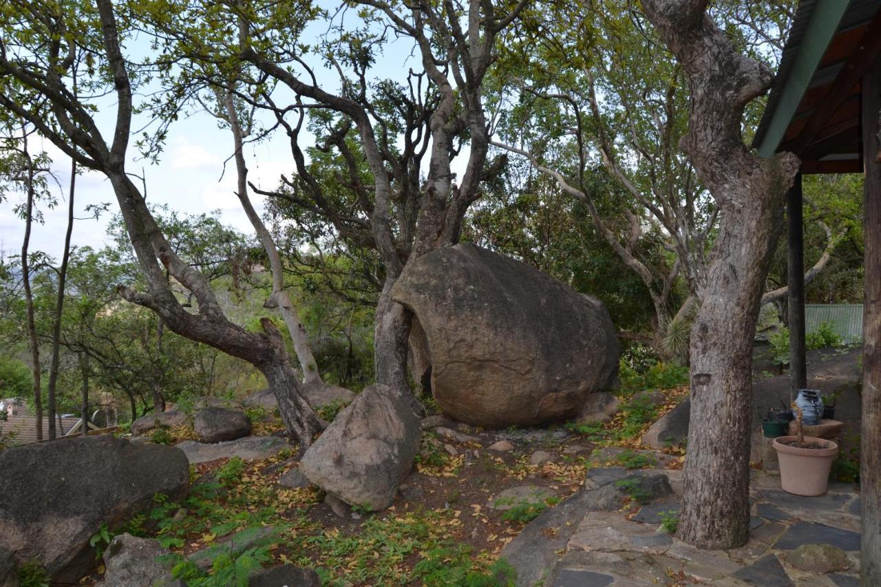 Leopard Tree Retreat Villa Mbombela ภายนอก รูปภาพ